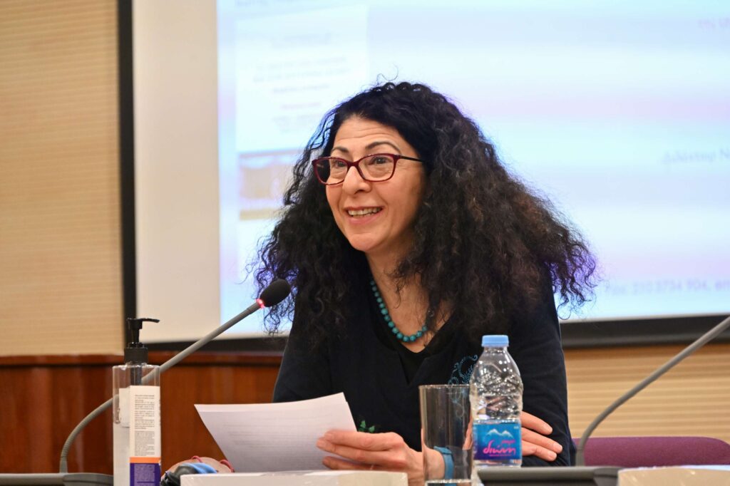 Το θέατρο στη νεότερη και στη σύγχρονη Κύπρο. Πρακτικά Συνεδρίου.