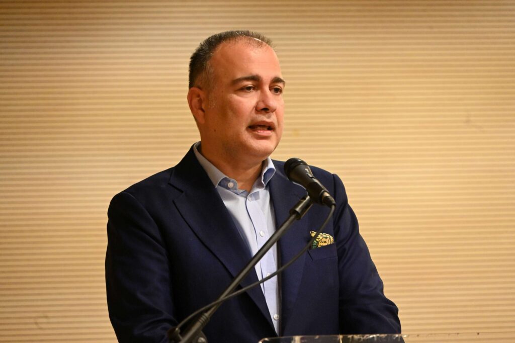 Κάποιον Ολάνθιστον Απρίλη