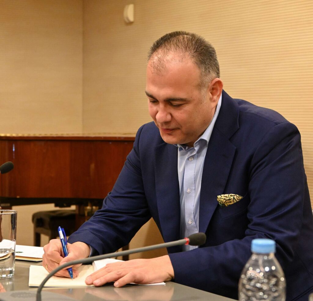 Κάποιον Ολάνθιστον Απρίλη