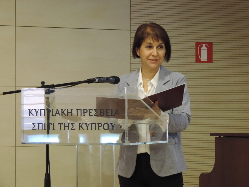 Κύπριοι συγγραφείς παιδικής και νεανικής λογοτεχνίας