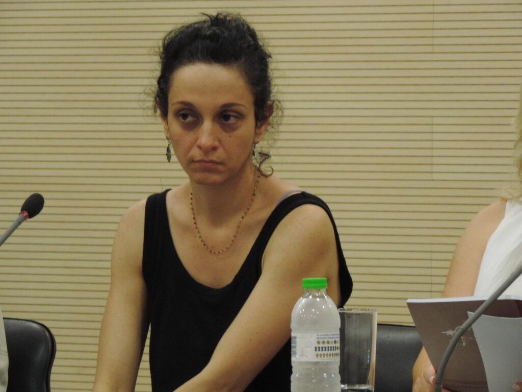 “Θάλασσες τα πρωϊνά μυστικές” της Νίκης Παπαξενοφώντος