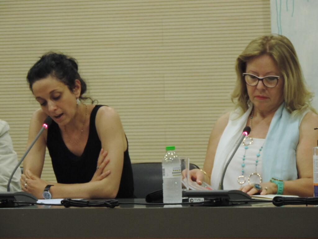 “Θάλασσες τα πρωϊνά μυστικές” της Νίκης Παπαξενοφώντος