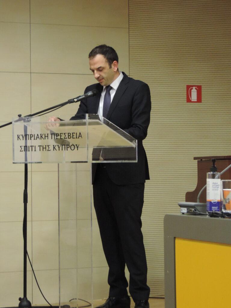 ΤΟ ΚΥΠΡΙΑΚΟ ΔΗΜΟΣΙΟ ΔΙΚΑΙΟ ΣΕ ΕΞΕΛΙΞΗ