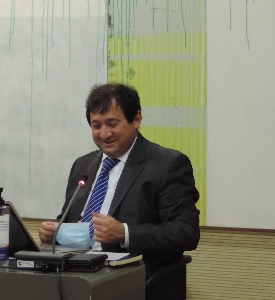 ΤΟ ΚΥΠΡΙΑΚΟ ΔΗΜΟΣΙΟ ΔΙΚΑΙΟ ΣΕ ΕΞΕΛΙΞΗ