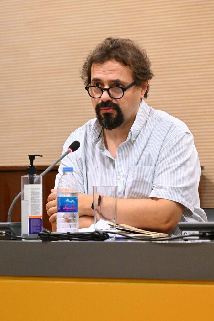Δύο θεατρικά έργα. “Οι ΠΡΟΔΟΤΑΙ”, “Η ΚΥΠΡΟΣ ΕΙΝΑΙ …ΙΚΗ”