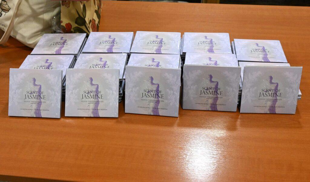 “SCENT OF JASMINE” με την σοπράνο Σόνια Θεοδωρίδου