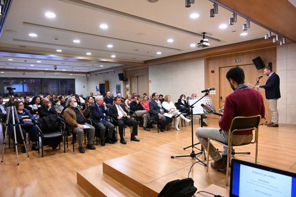 “Περιλοές με σέβος” του Κοσμά Γ. Οικονόμου