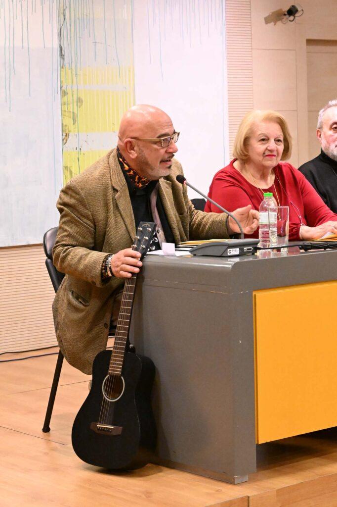 “ΠΡΟΦΗΤΕΙΕΣ” του Γιώργου Δάμπαση