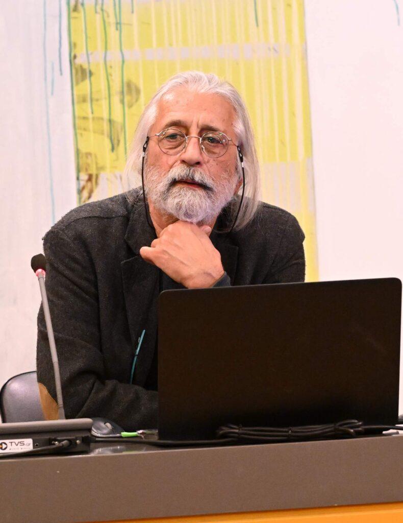 “Η Αρχαιολογική Έρευνα του ΑΠΘ στην Κύπρο. Η ανασκαφή στην αναβαθμίδα του Ρουδιά στο Τρόοδος.”