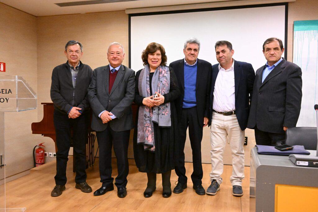 “Γυμνάσιο Ριζοκαρπάσου: το κρυφό σχολειό” του Γιώργου Κ. Μιχαηλίδη και της Ελένης Ιερείδου-Μόλλισον