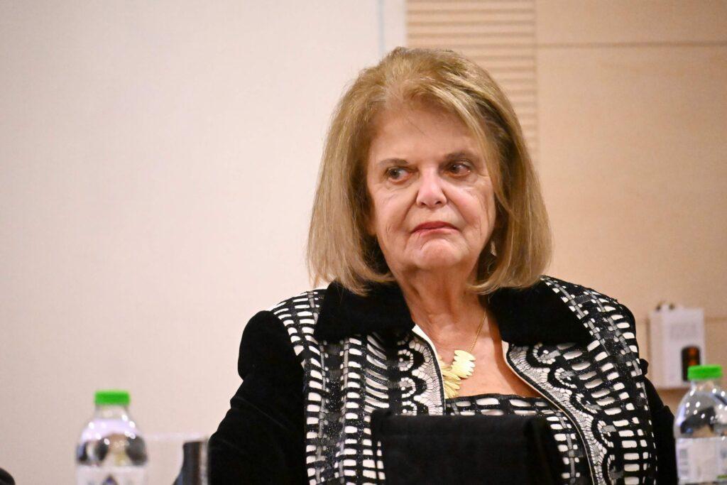 “Σίβυλλα Ηροφίλη. Η xιλιόχρονη προφήτισσα” της Γαβριέλλας Κασουλίδου