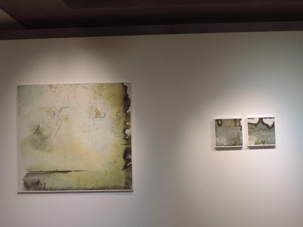 “Ιn Between”  Ιωάννα Κυθραιώτου, Θέκλα Παπαδοπούλου, Έλενα Τσιγαρίδου