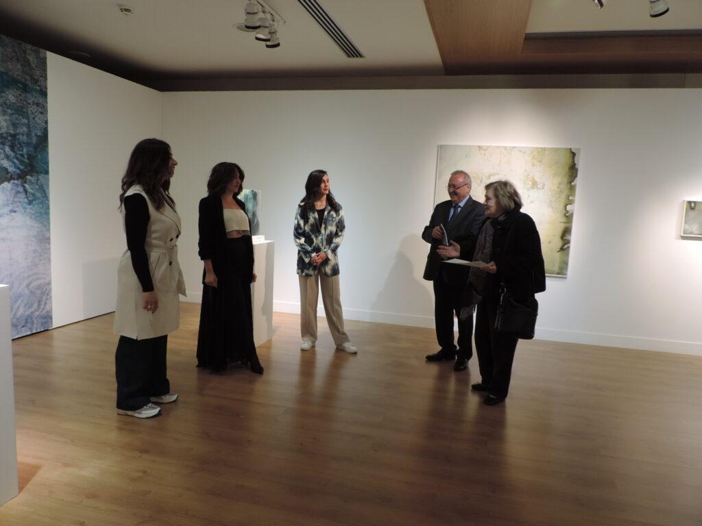 “Ιn Between”  Ιωάννα Κυθραιώτου, Θέκλα Παπαδοπούλου, Έλενα Τσιγαρίδου