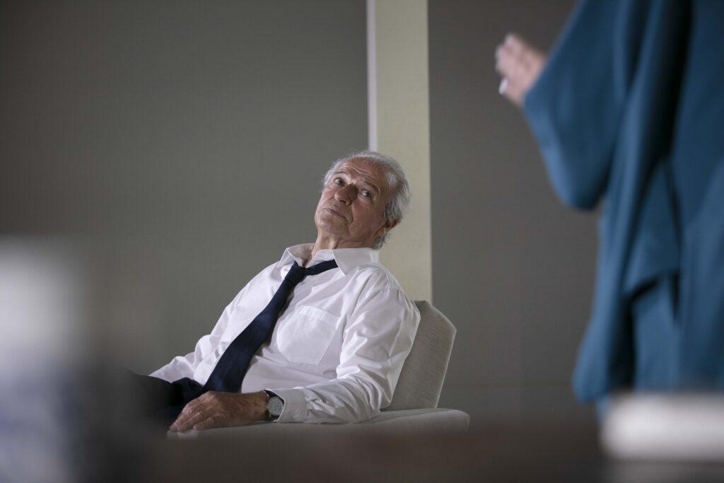 “Το Αρχείο” σε μετάφραση και σκηνοθεσία Ανδρέα Αραούζου