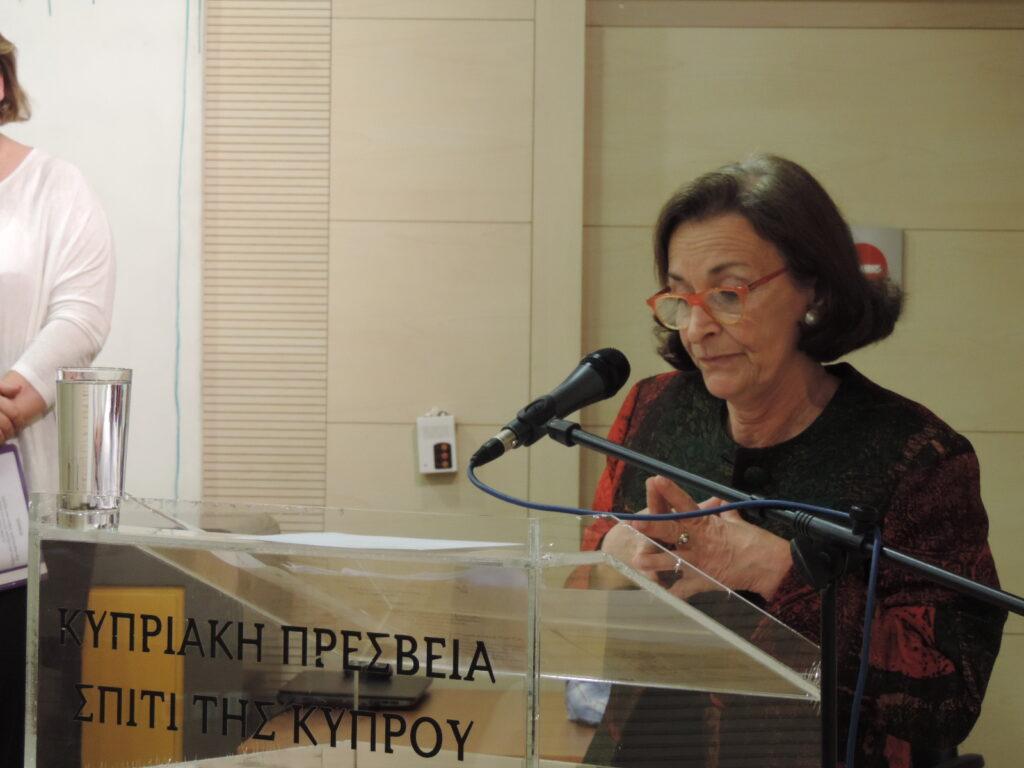 “Πρόσφυγες, Ορφανοί όπου Γης” της Σταυρούλας Δεκούλου