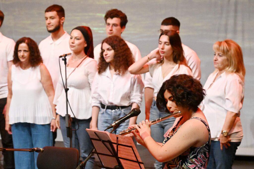 “ΕΛΛΗΝΙΚΗ ΜΟΥΣΙΚΗ” από το Ωδείο Νέας Σμύρνης