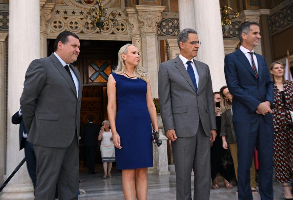 ΑΡΧΙΕΡΑΤΙΚΟ ΜΝΗΜΟΣΥΝΟ ΓΙΑ ΤΟΥΣ ΠΕΣΟΝΤΕΣ ΚΑΤΑ ΤΟ ΠΡΑΞΙΚΟΠΗΜΑ ΚΑΙ ΤΗΝ ΤΟΥΡΚΙΚΗ ΕΙΣΒΟΛΗ ΣΤΗΝ ΚΥΠΡΟ ΤΟ 1974