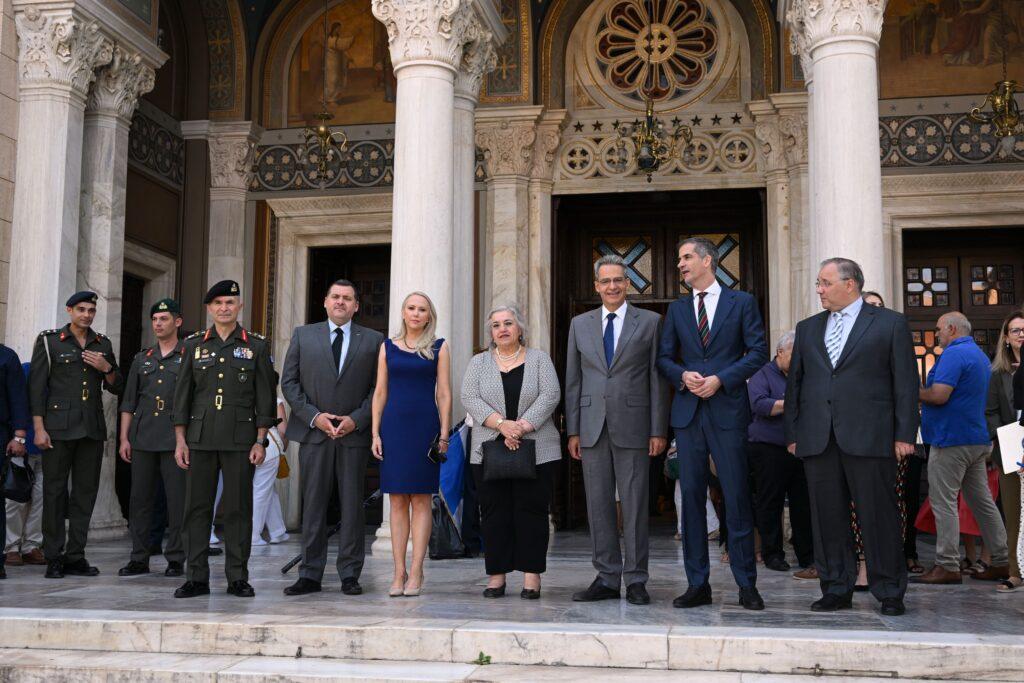 ΑΡΧΙΕΡΑΤΙΚΟ ΜΝΗΜΟΣΥΝΟ ΓΙΑ ΤΟΥΣ ΠΕΣΟΝΤΕΣ ΚΑΤΑ ΤΟ ΠΡΑΞΙΚΟΠΗΜΑ ΚΑΙ ΤΗΝ ΤΟΥΡΚΙΚΗ ΕΙΣΒΟΛΗ ΣΤΗΝ ΚΥΠΡΟ ΤΟ 1974
