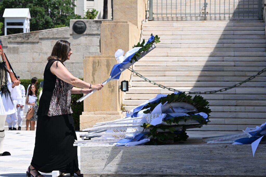 ΑΡΧΙΕΡΑΤΙΚΟ ΜΝΗΜΟΣΥΝΟ ΓΙΑ ΤΟΥΣ ΠΕΣΟΝΤΕΣ ΚΑΤΑ ΤΟ ΠΡΑΞΙΚΟΠΗΜΑ ΚΑΙ ΤΗΝ ΤΟΥΡΚΙΚΗ ΕΙΣΒΟΛΗ ΣΤΗΝ ΚΥΠΡΟ ΤΟ 1974