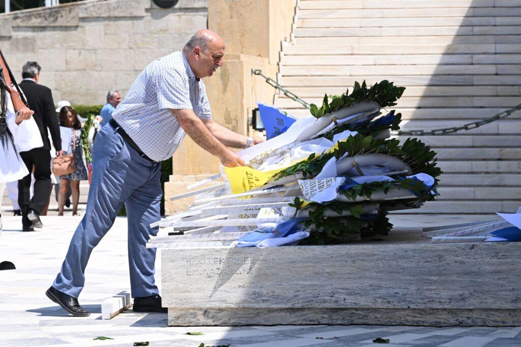 ΑΡΧΙΕΡΑΤΙΚΟ ΜΝΗΜΟΣΥΝΟ ΓΙΑ ΤΟΥΣ ΠΕΣΟΝΤΕΣ ΚΑΤΑ ΤΟ ΠΡΑΞΙΚΟΠΗΜΑ ΚΑΙ ΤΗΝ ΤΟΥΡΚΙΚΗ ΕΙΣΒΟΛΗ ΣΤΗΝ ΚΥΠΡΟ ΤΟ 1974