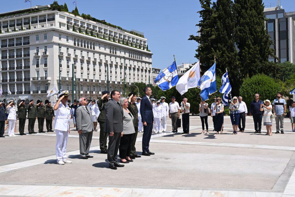 ΑΡΧΙΕΡΑΤΙΚΟ ΜΝΗΜΟΣΥΝΟ ΓΙΑ ΤΟΥΣ ΠΕΣΟΝΤΕΣ ΚΑΤΑ ΤΟ ΠΡΑΞΙΚΟΠΗΜΑ ΚΑΙ ΤΗΝ ΤΟΥΡΚΙΚΗ ΕΙΣΒΟΛΗ ΣΤΗΝ ΚΥΠΡΟ ΤΟ 1974