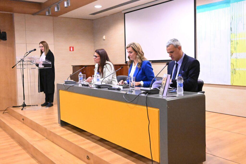 “Η αθέατη πλευρά. ΤΕΣΣΕΡΙΣ ΔΕΚΑΕΤΙΕΣ ΔΙΠΛΩΜΑΤΙΑΣ (1979-2018)” του Πρέσβυ ε.τ. κ. Αλέξανδρου Ν. Ζήνων