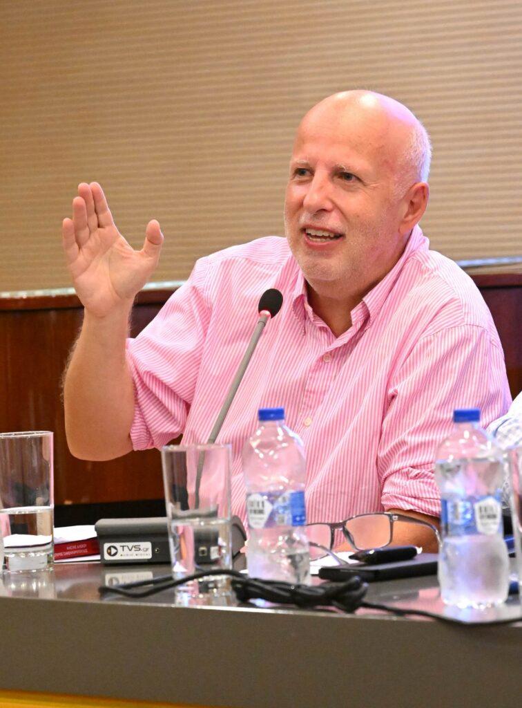 “Ιστορία του Κομμουνιστικού Κόμματος της Κύπρου (1923-1944): Η χαραυγή του Κυπριακού Κομμουνιστικού Κινήματος” των Αλέξη Αλέκου και Σπύρου Σακελλαρόπουλου