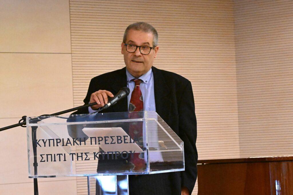 “Τα Συντάγματα της Εθνεγερσίας” του Άλκη Δερβιτσιώτη