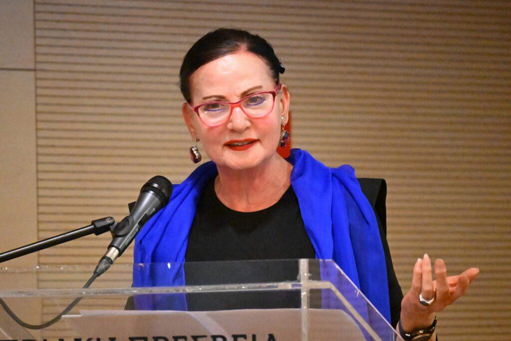 “Λαϊκές ενδυμασίες του Ριζοκαρπάσου:  ένας ιδιαίτερος και μοναδικός  ενδυματολογικός πολιτισμός” διάλεξη της Νάσας Παταπίου