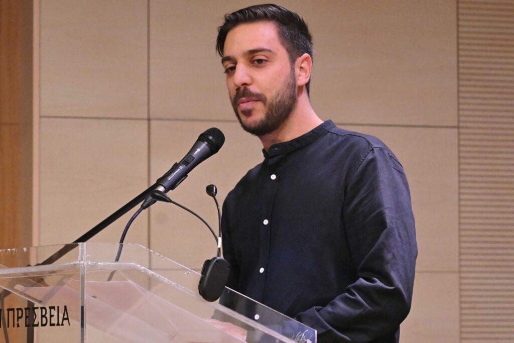 “Δώρος Γεωργιάδης. Μ’ ένα τραγούδι που μιλάει στην ανθρωπιά σας” του Αλέξανδρου Φωκά