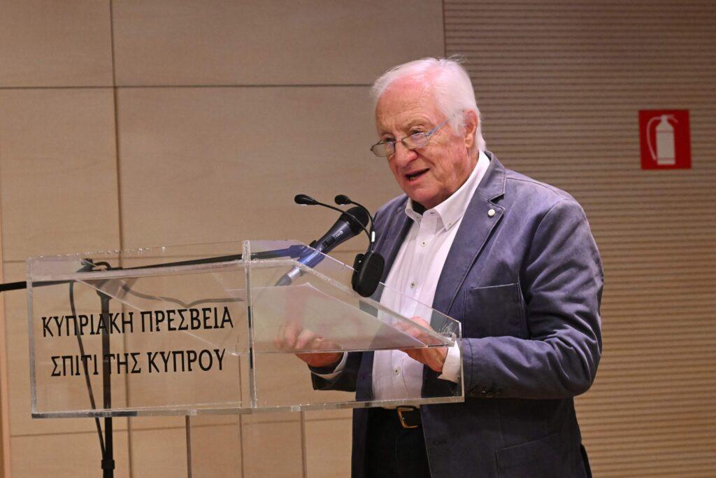 “Δώρος Γεωργιάδης. Μ’ ένα τραγούδι που μιλάει στην ανθρωπιά σας” του Αλέξανδρου Φωκά