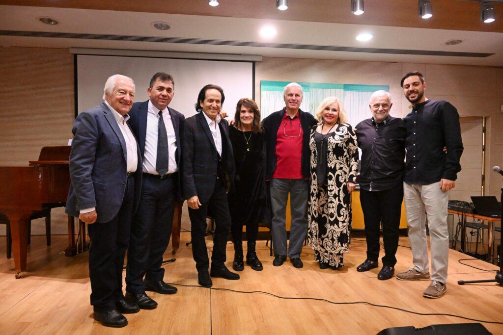 “Δώρος Γεωργιάδης. Μ’ ένα τραγούδι που μιλάει στην ανθρωπιά σας” του Αλέξανδρου Φωκά