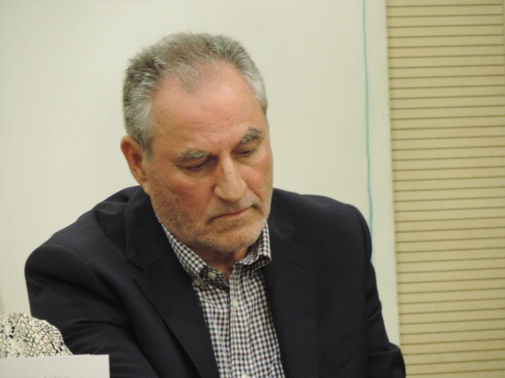 “Φλούδες από πορτοκάλι” του Κώστα Βασιλάκου