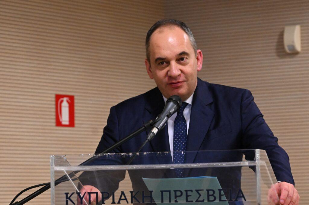 “Κοινωνία Τζαζ!” του Βασίλη Δημητριάδη