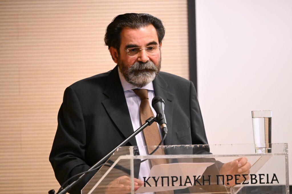 “Κοινωνία Τζαζ!” του Βασίλη Δημητριάδη