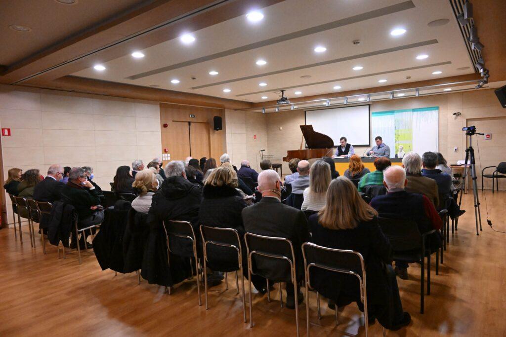 “Ιωάννης Καποδίστριας – Ρωξάνδρα Στούρτζα: μία ιστορία αγάπης, ανεκπλήρωτων υποσχέσεων και προσφοράς στην Πατρίδα!” του Ανδρέα Κούκου