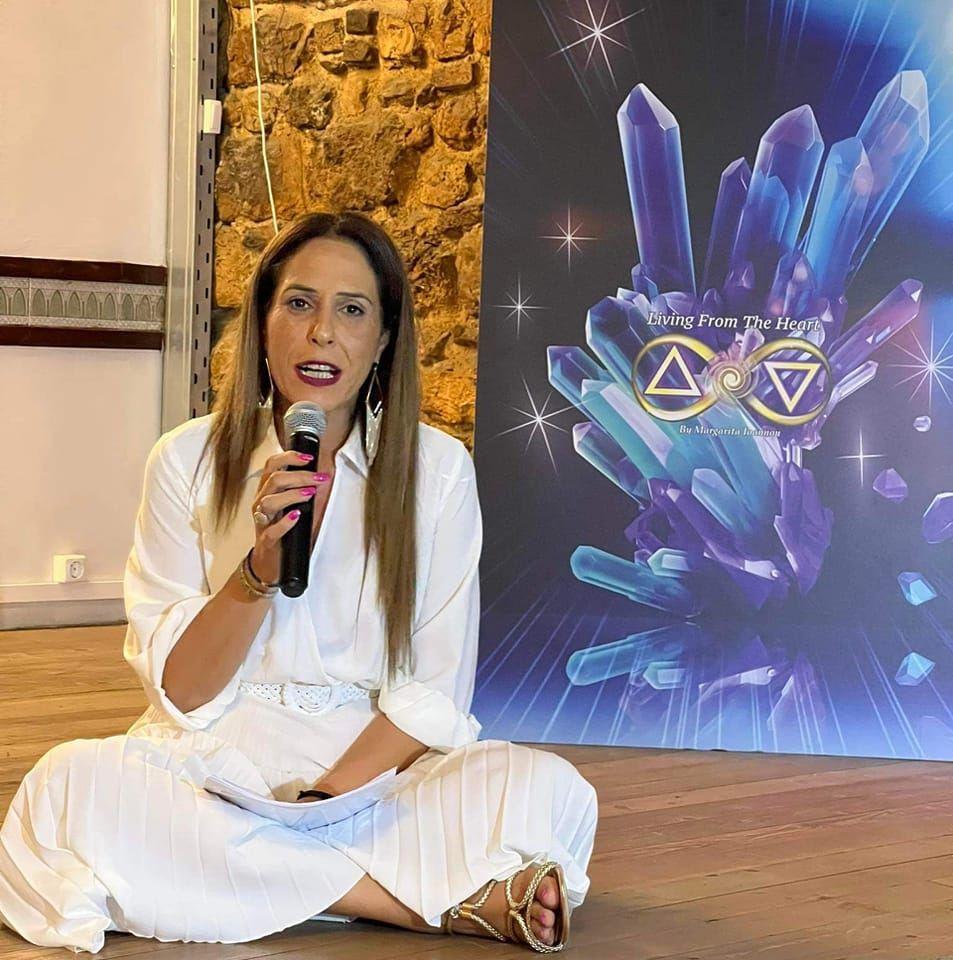 Λευκοί Κρύσταλλοι. Φωτεινό συναπάντημα μουσικής, λόγου και ενέργειας