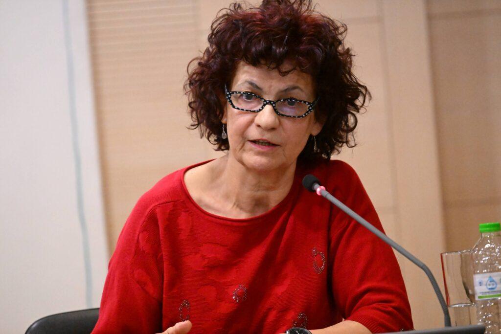“Η γυναικεία λογοτεχνική φωνή στην Κύπρο” του Μίμη Α. Σοφοκλέους