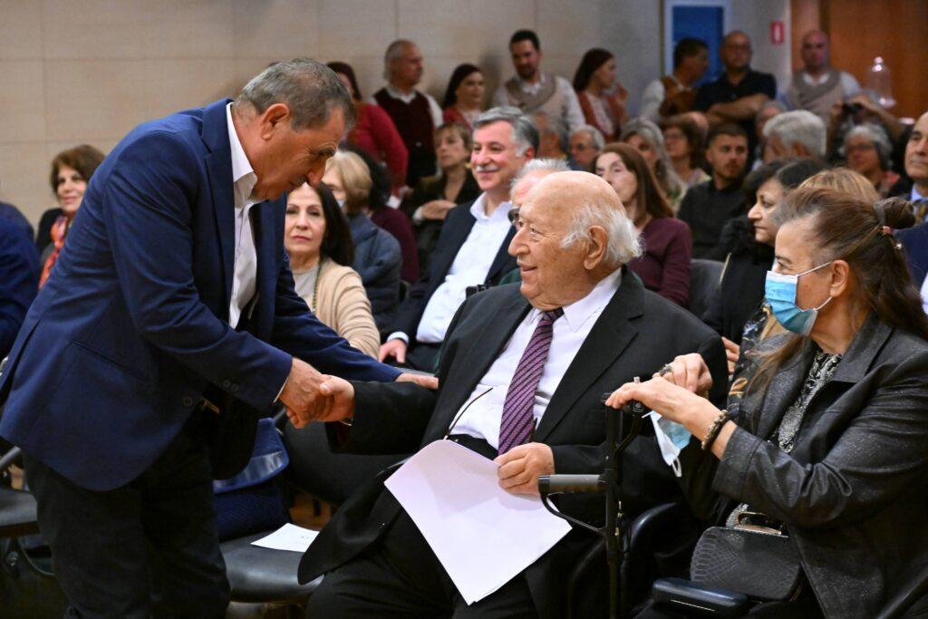 “ΦΩΝΗ ΛΑΟΥ ΕΥΤΖΗ ΘΕΟΥ. Οι Φωνές της κυπριακής μουσικής παράδοσης” του Μιχάλη Χατζημιχαήλ