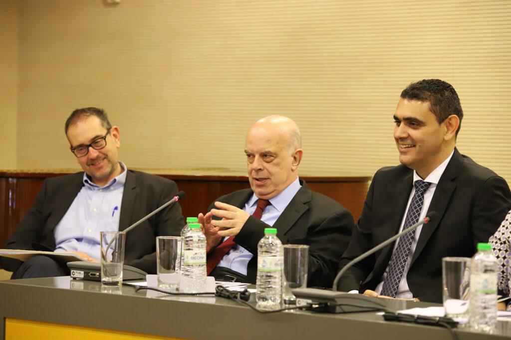 “Κυπριακό Συνταγματικό Δίκαιο. Θεμελιώδη Δικαιώματα & Ελευθερίες” του δρος Κώστα Παρασκευά