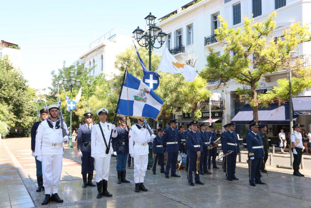 ΑΡΧΙΕΡΑΤΙΚΟ ΜΝΗΜΟΣΥΝΟ για τους πεσόντες κατά το πραξικόπημα και την τουρκική εισβολή στην Κύπρο το 1974  που τελεί ο Δήμος Αθηναίων