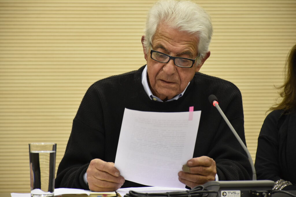 “Η ΑΝΤΙΠΟΛΕΜΙΚΗ ΠΟΙΗΣΗ  ΤΟΥ ΜΑΡΙΟΥ ΜΙΧΑΗΛΙΔΗ” του Μιχάλη Μελετίου