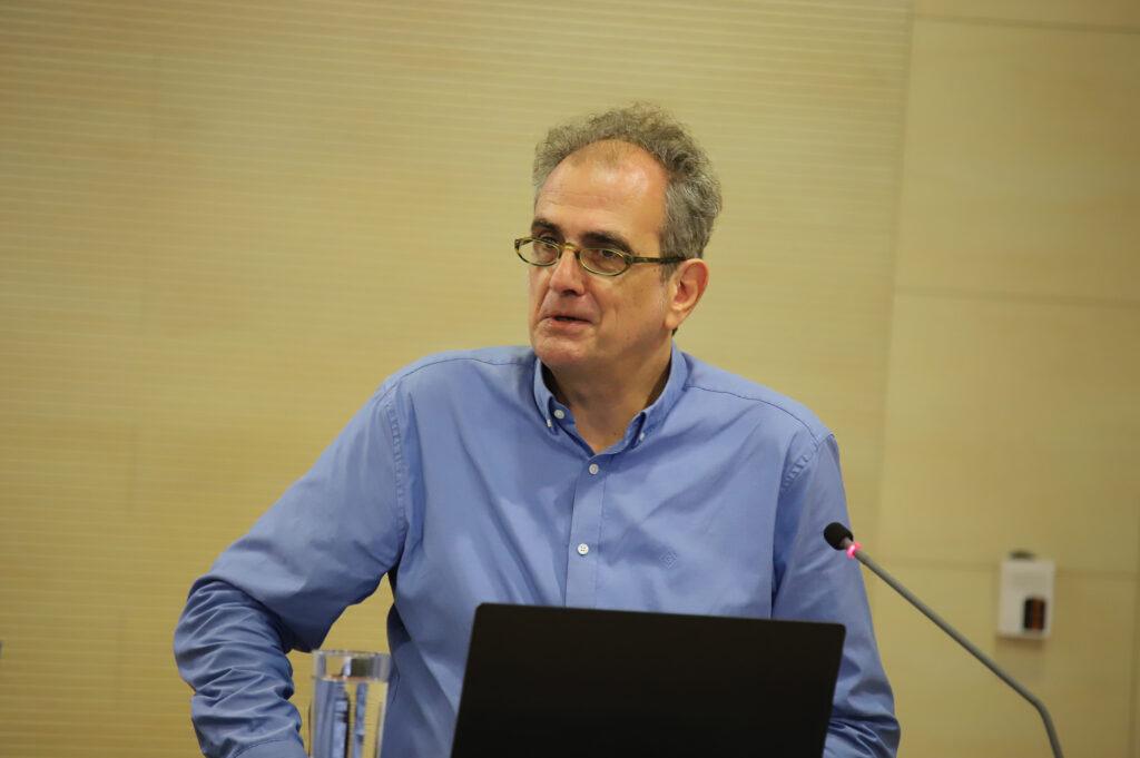 ΜΙΛΤΟΣ ΣΑΧΤΟΥΡΗΣ. Ο ποιητής των τολμηρών εικόνων.